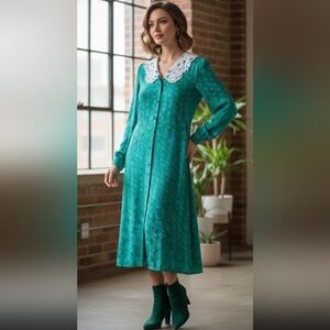 VINTAGE Fashion front Paisley Maxi Dress Long Sleeve Emerald Green Size L
